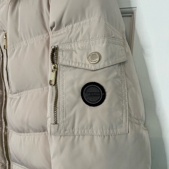 Calvin Klein Winter jacket - Picture 3 of 10